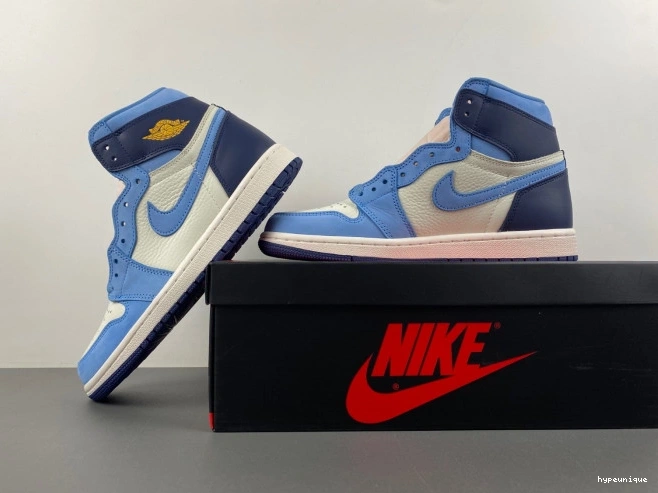 HYPE in Jordan First Flight OG WMNS FD2596-400 High Air 1 0805